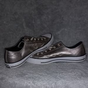 ⭐Bronze Converse Sneakers⭐